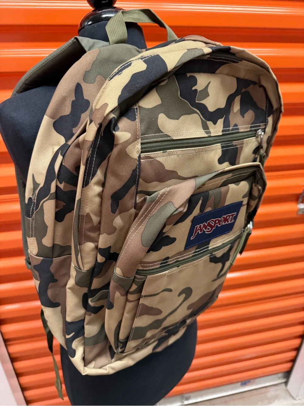 NWT JanSport Big Student Men's Camo Backpack - Tan/Olive